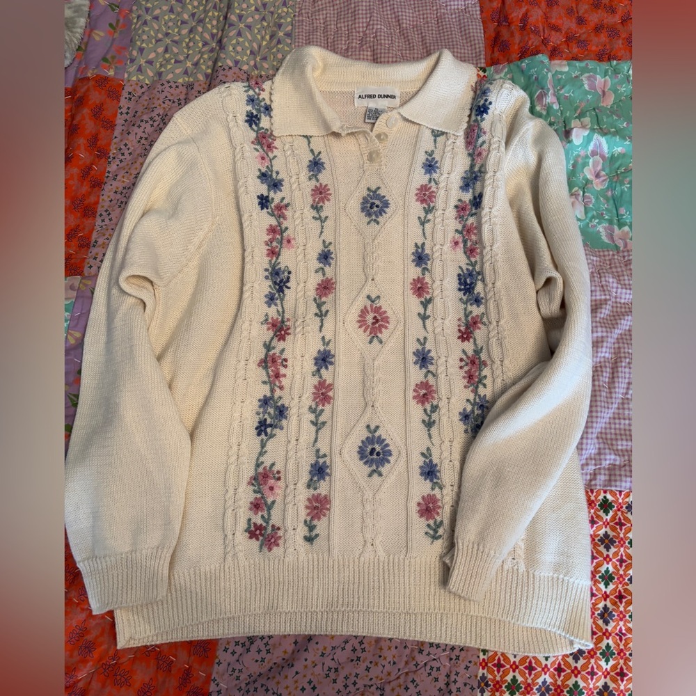 Alfred Dunner Cream Floral Sweater
